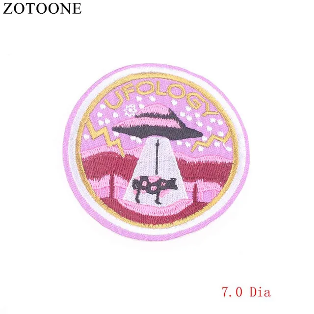 ZOTOONE Round UFO Parches Embroidered Iron on Patches For Clothing DIY Motif Stripes Clothes Stickers Alien Astronaut Badges E 7