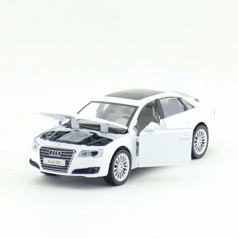 Audi A8 (4)