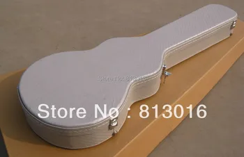 

Electric Guitar Silver Hardcase Not sell separately ,Sale with guitar together!