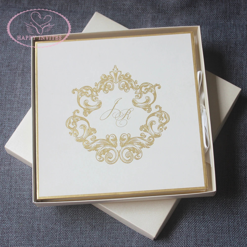 HI1180-01 High Grade Ivory Hardcover Box Invites with Clear Acrylic Invitation with Gold & Black Printing Made in China