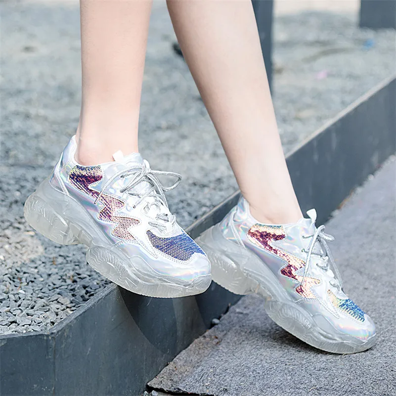 

CONASCO Spring Summer Women Sports Shoes Fashion Casual Flats Shoes Round Toe Cross Tied Working Shoes Woman Concise Sneakers