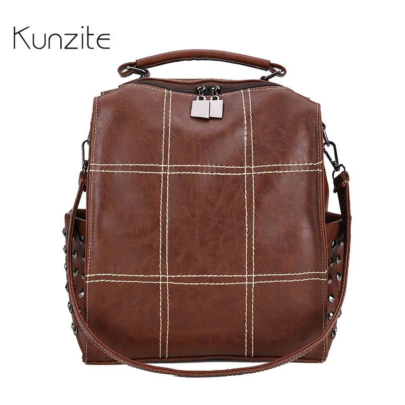 

Rivet Backpack Bags for Women 2018 Large Capacity Daypack Bag Female Black School Book Backpack For Ladies and Girls Mochila Bag