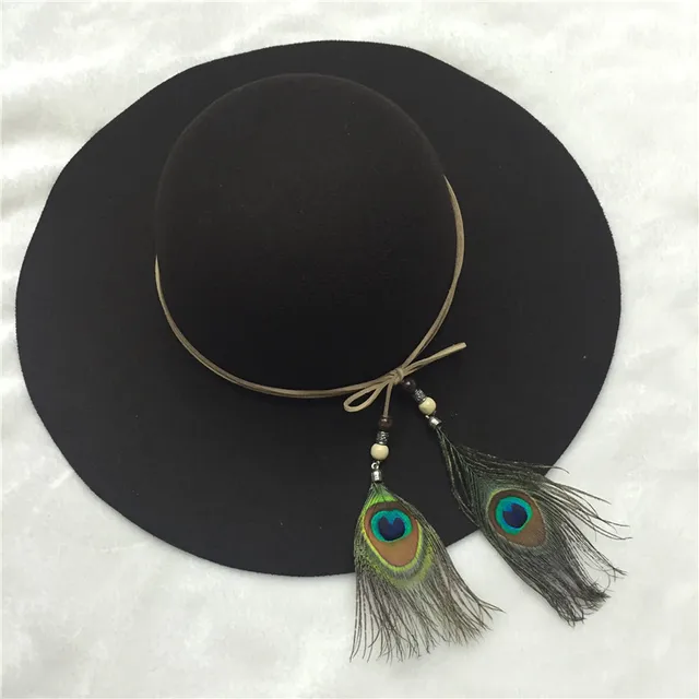 Chapeu com pena de pavao Clearance