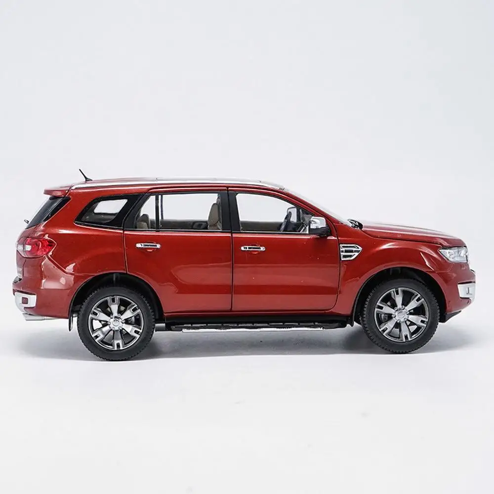 1/18 масштаб Ford Everest Титан SUV U375 красный литой автомобиль Модель Коллекция игрушек