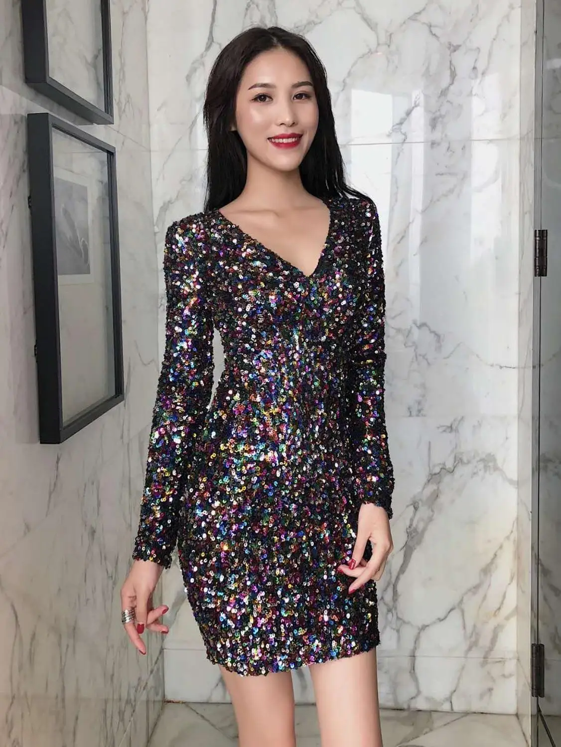 

2019 New Women V-Neck long sleeve Sequined Dress Bodycon Cut Out Sexy Celebrity evening Party Bandage Dresses