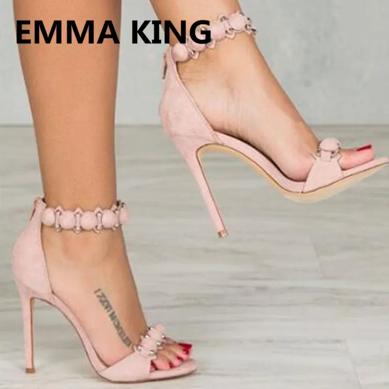 

2019 New Elegant Women High Heel Sandals Open Toe Ankle Strap Stiletto Heel Cut-Out Button Stud Ladies Runway Shoes Woman Sandal