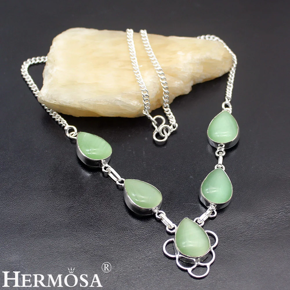 

HERMOSA Jewelry Charming Fashion Women Necklace 925 Sterling Silver inlay RAINBOW MOONSTONE Length 19 inch (48cm) LM169