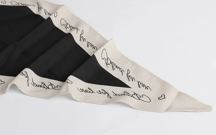 8999849593_281964559