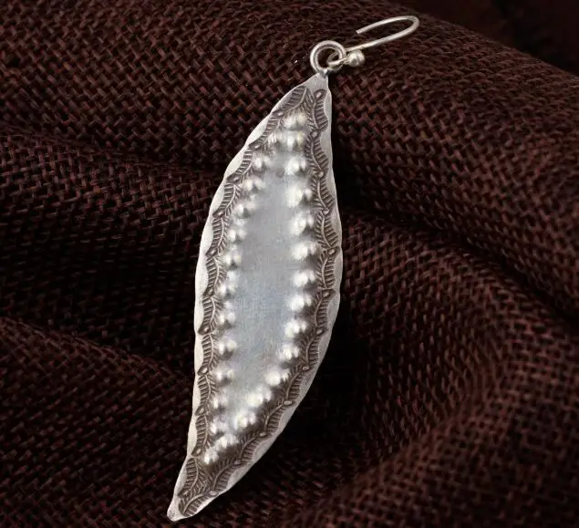 silver-earrings019f