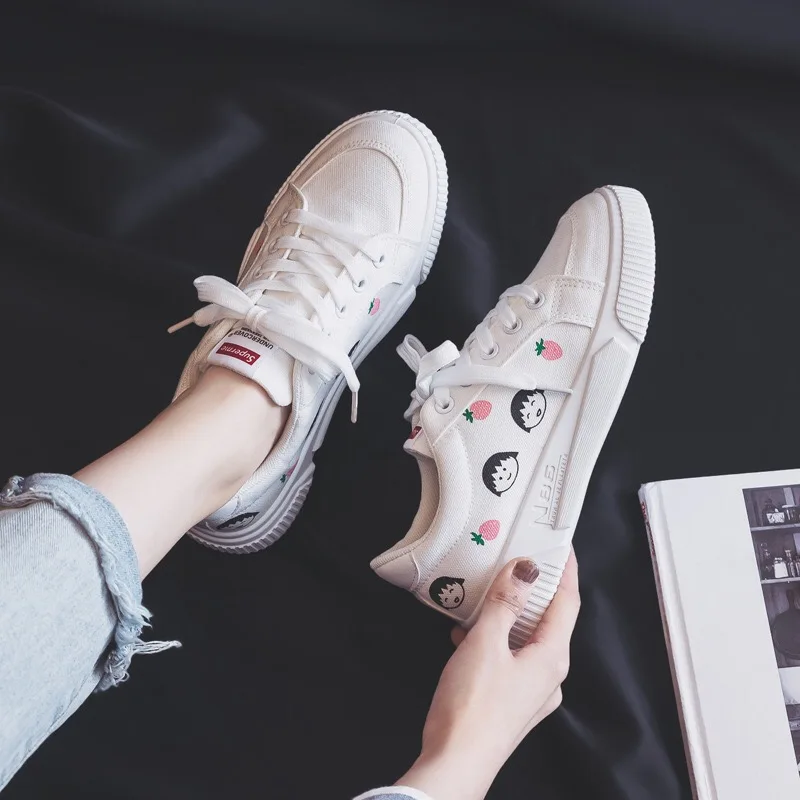 Shoes Women Casual Shoes Sneakers Women Fashion Canvas Shoes White 2019 Autumn Low Flat Shoes Ladies Skateboarding Cartoon