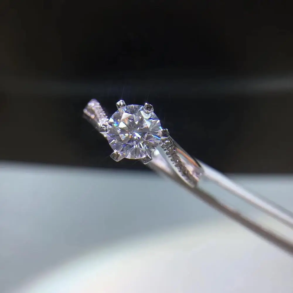 

Poetry Of Jew Store Round Silver Moissanite Ring 1ct D VVS Luxury Moissanite Weding Ring for Women