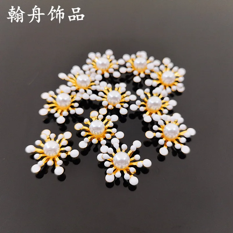 

10pc 17*19mm Gold tone Alloy Material Fashion Imitation Pearl Flower Charm pendant for Wedding Head DIY handmade Jewelry