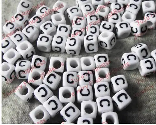 Модные Акриловые бусины с буквами английского алфавита, свободные кубические пластиковые бусины DIY, смешанные все буквы 7 мм 100 штук a1111 - Цвет: letter C