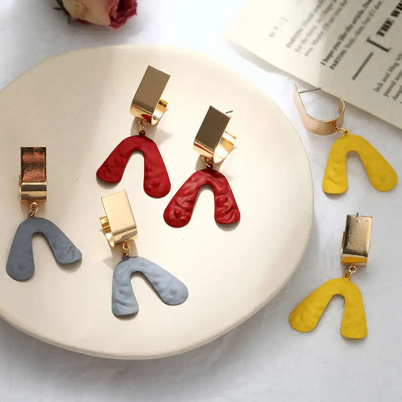 

New Fashion Korean Style Geometric Earrings Red Yellow Grey Color Statement Ear Jewelry Wholesale Dropshipping Jewelry