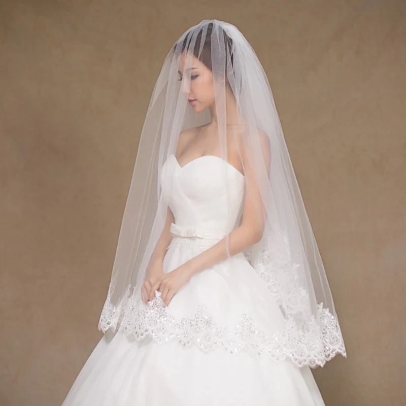 

Veu de Noiva Free Shipping Short Tulle Bridal Veils Sparkle Sequin Lace Edge Appliqued Two Layers Cover Face Bride Wedding Veils