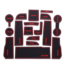 Для Chevorlet Cruze автомобильные аксессуары силикагель нескользящий коврик 17 шт. Авто Стайлинг украшение с синий красный белый светящийся Логотип