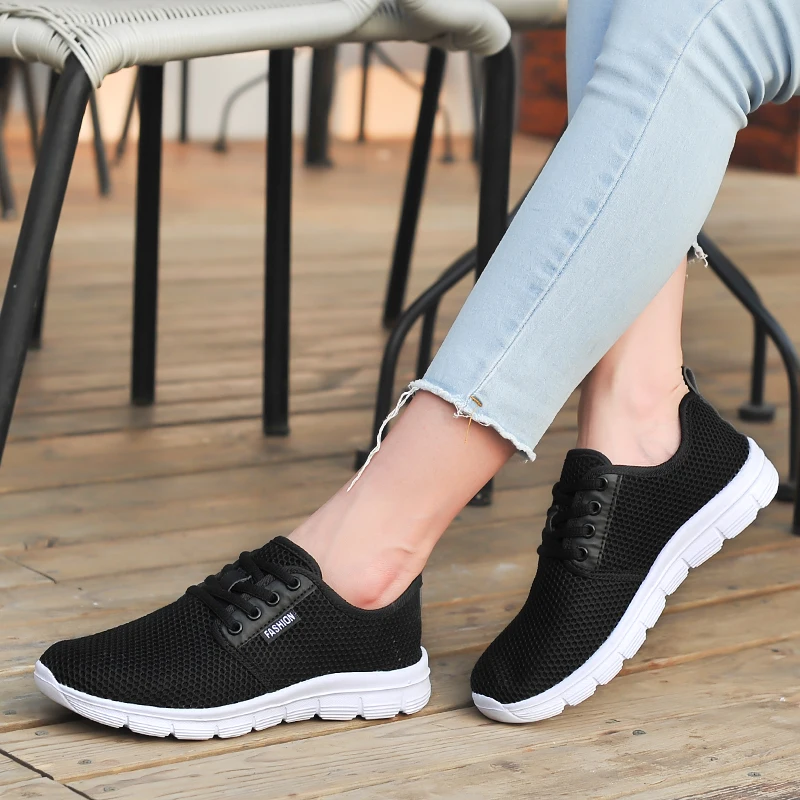 

2019 Summer women shoes Breathable Mesh sneakers women flats ladies Lcae up flats ladies shoes women Plus size 41 42