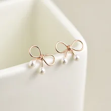 Серьги-гвоздики из розового золота с покрытием в виде банта и 925 пробы, серебряные серьги для женщин, модные корейские серьги с маленьким бантиком и искусственным жемчугом