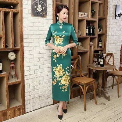 Green SHENG COCO Плюс Размер Китайская красная нижняя Золотая Цветочная атласная Чонсам с длинными рукавами Qipao традиционные китайские платья невесты - Цвет: Green