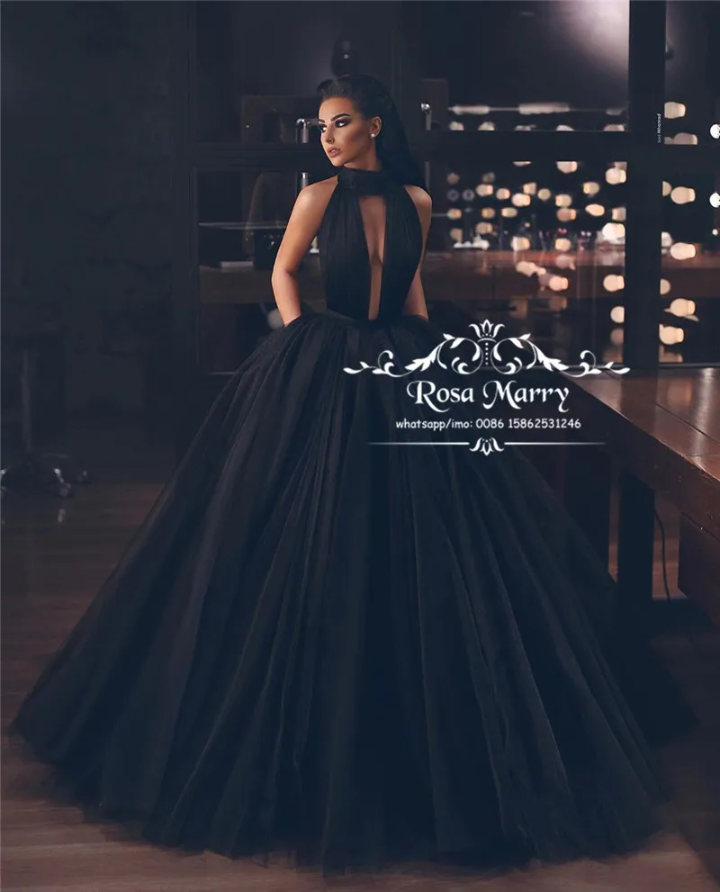

Gothic Black Ball Gown Prom Dresses 2020 Sexy Halter Keyhole Neck Plus Size Cheap Long Tulle Girls vestido de gala Formal Party