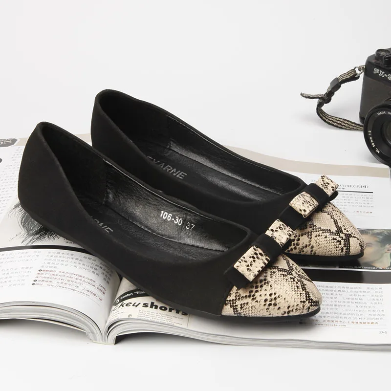 

2016 women's shoes Python pattern comfortable Soft bottom flat shoes casual shoes Loafer Driving Shoes Zapatos Mujer