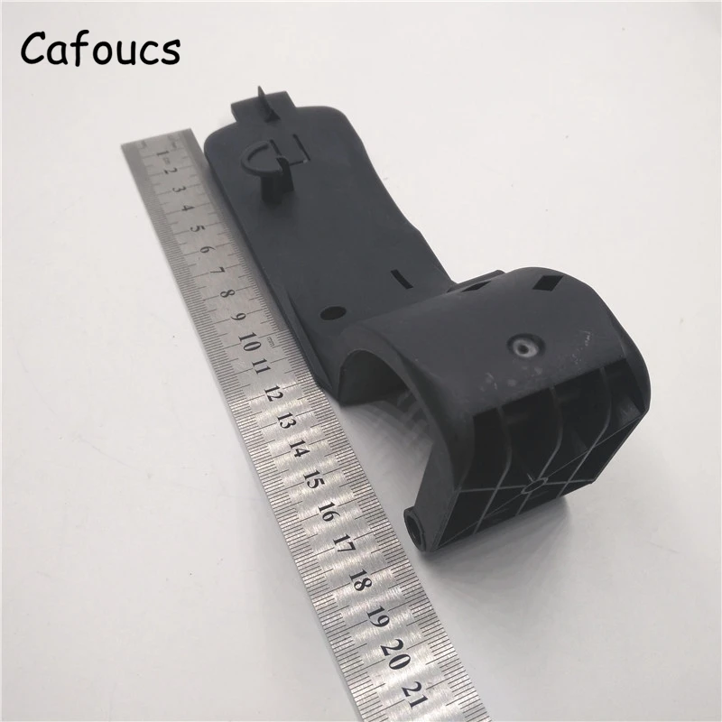 for focus gas tank cover bracket