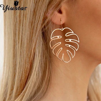 

Yiustar Bohemian Hollow Monstera Leaf Dangle Drop Pendientes Earrings Elegant Hawaiian Plam Tree Earrings for Women Girls Gifts