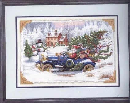 CS-1776 Cross Stitch Kit Roadster Santa Christmas Tree Winter Snow Man Snowman DIM 08707