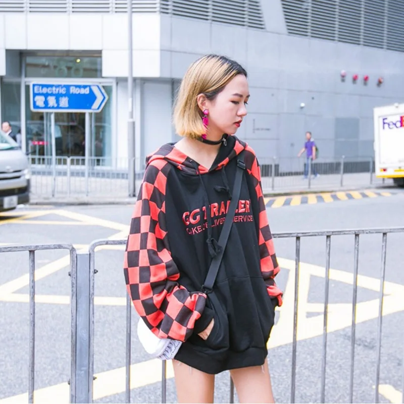 Женские осенние Топы Толстовка Harajuku толстовки повелительницы с нашивкой в виде надписи "в клетку в стиле пэчворк больших размеров свободные кофты Z82