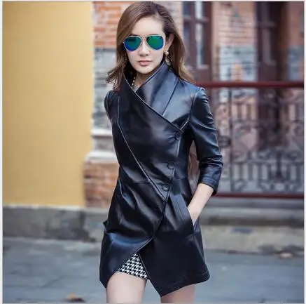 Koop Kwaliteit is zeer goed mode vrouwen lederen jas plus size 2017 lente vrouwen slim fit lange lederen jas dames lederen geul