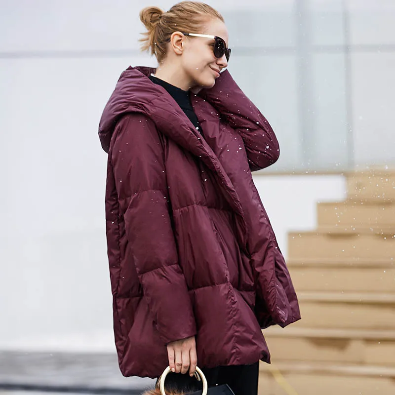 Amii Oversized 90% White Duck Down Coat Women Winter 2018 Causal Solid Hooded Light Plus Size Female Down Jackets Parkas