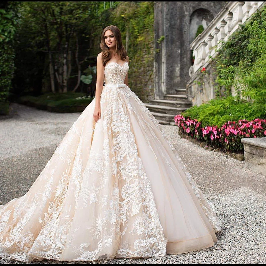 

Amanda Novias Hot Sale Strapless Sweetheart Lace Ball Gown Wedding Dress 2019