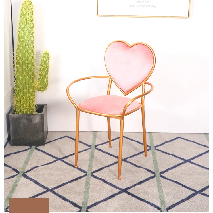 Ограниченная серия, современный стул Cadeiras Sillones, стул в форме сердца с подлокотником, железный комод, простой фланелевый металлический стул для отдыха - Цвет: pink chair