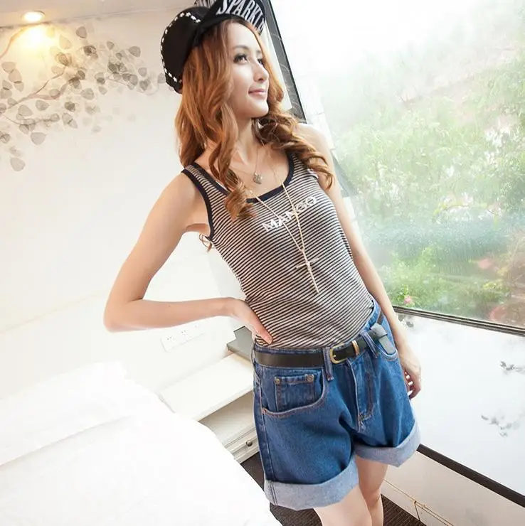 A54 Vintage Lady Denim Shorts Fashion Women