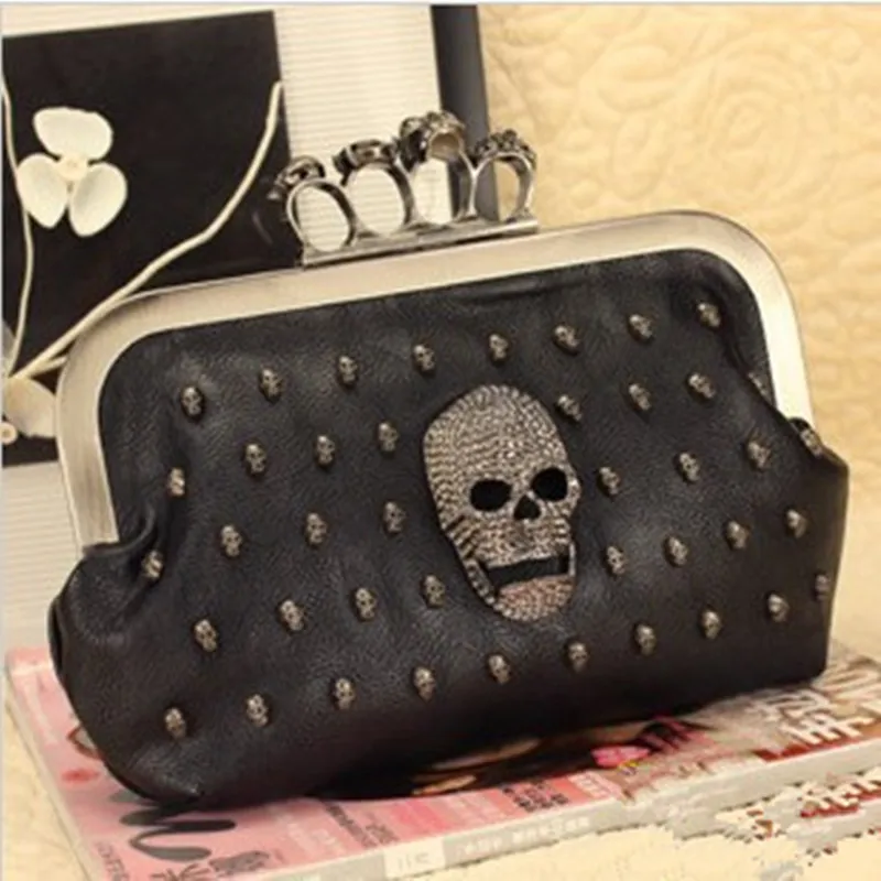 

New Luxury Fashion Gemstone Skull Ring Bag Ghost Head Clutch High Quality Rivet Clutch Purses Evening Clutch Bags
