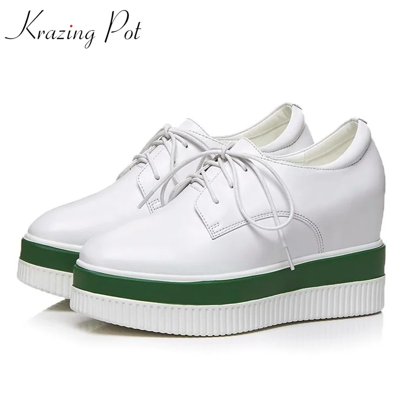 

Krazing Pot 2019 new cow leather wedges platform solid sneakers for women round toe lace up leisure school vulcanized shoes L16