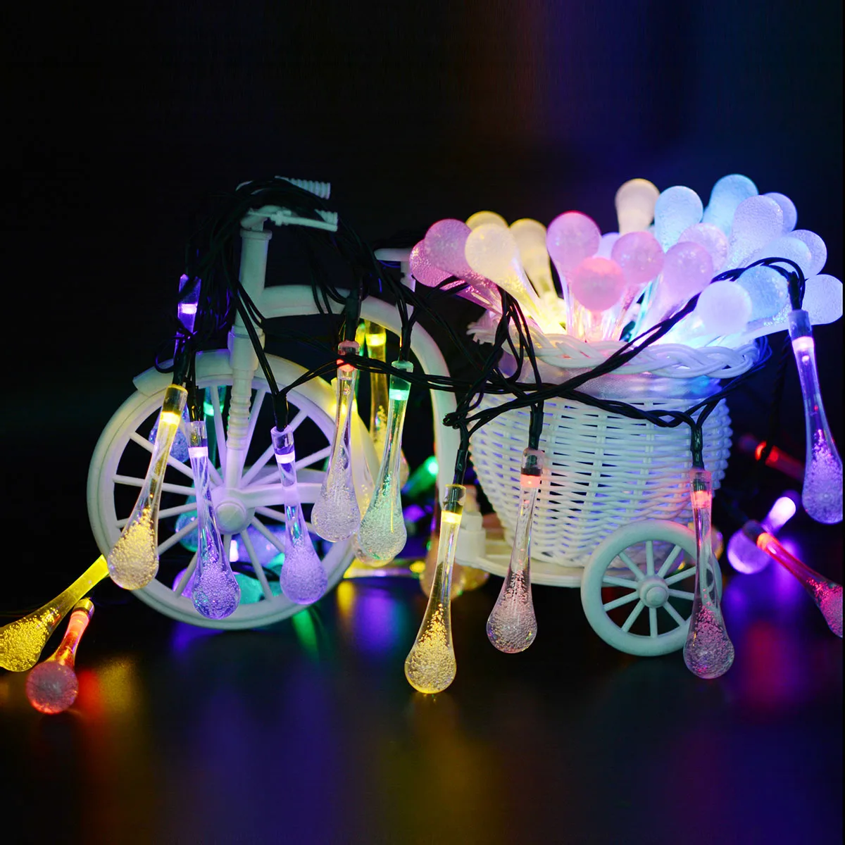 Movido a Energia Modos de Água Gota de Fadas Luzes do Jardim ao ar Globo de Luz Cortina de Led Dcoo Solar Luzes Cordas 30 Leds à Prova d' Água 8 Corda Livre Iluminação Férias Paty Pisca Pisca Natal Decoração Iluminação 18 Fios de iluminação