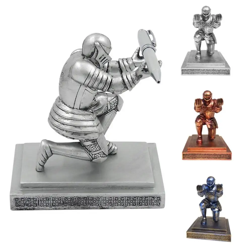 

Resin Soldier Executive Knight Shaped Pen Holder Personalized Desktop Accessories Decorative Pen Stand School Supplies