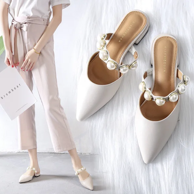 Bout Beige Chaussures Perle Sur Marque Sandales Mules Pantoufles 2019 Casual Faible Talon noir Pointu Carré Diapositives Slip N675 Femmes T47nq1wFR