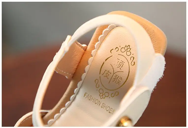 girls sandals (101)