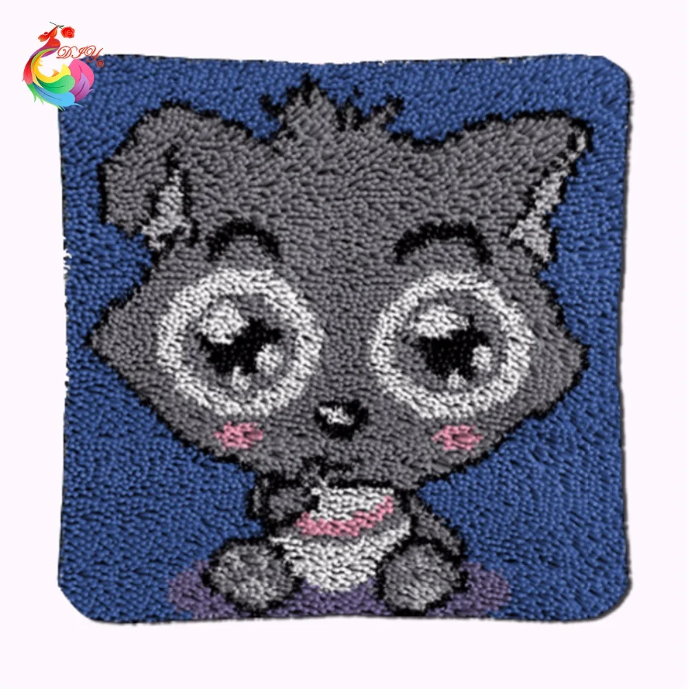 

3D Latch Hook Pillow Kits Lion DIY Needlework Crocheting Rug Kits Yarn Handmade Unfinished Embroidery Pillowcase