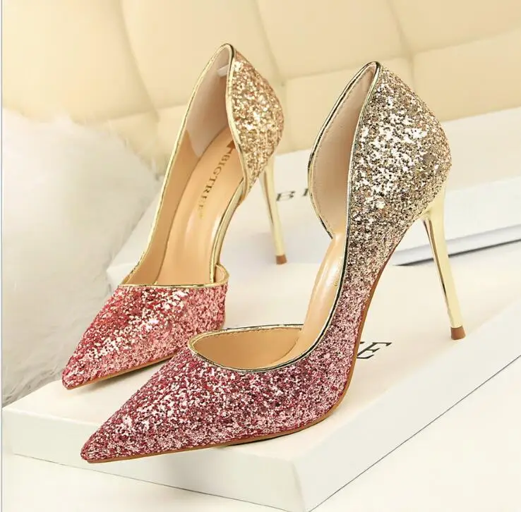 

Europe and the United States pointed high heels women's shoes were thin gradient sequins sexy side hollow single shoes