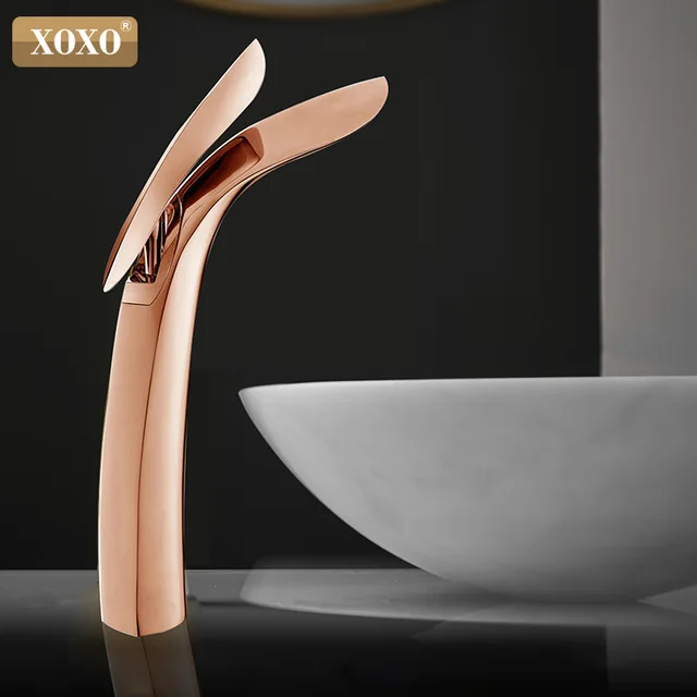 Luxury Basin Faucet for Cold and Hot Water 3