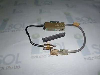 

DHL/EMS 2 LOTS Sunx FX-7 Photoelectric Sensor with Reflective Fiber Unit/Sensor -C3 -D9
