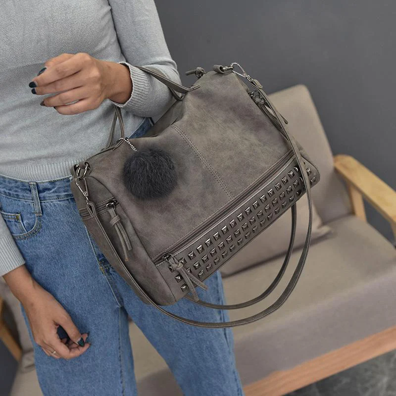 Women Shoulder Bag PU Leather Vintage Female Top-handle Bags Rivet Design Large Ladies Pompon Handbags Girls Bags Bolsa SS0344 (1)