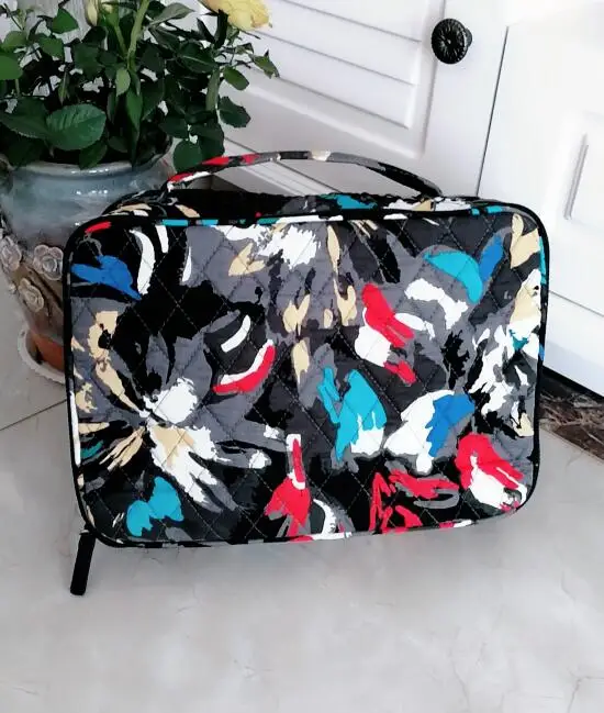 

Brush Makeup Case