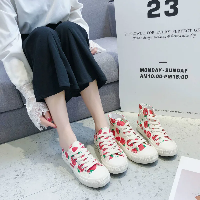 

New Women Canvas Shoes Cute Strawberry Woman Shoes Sweet Preppy Style Lady Sneakers High Low Flat Casual Shoes Zapatos De Mujer