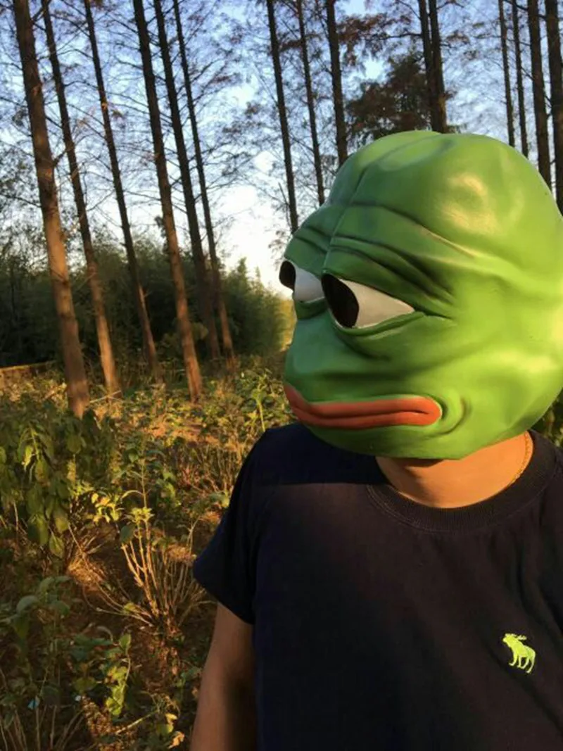 Бесплатная доставка мультфильм горячие Pepe грустная лягушка латексная маска
