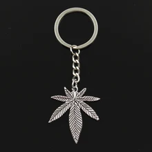 Di modo 30 millimetri Anello Chiave del Metallo Keychain Della Catena Chiave Dei Monili di Bronzo Antico di Colore Argento Placcato Foglie di Acero 39x34mm Del Pendente