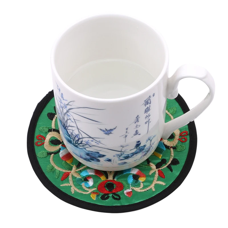 

2PCS/Pack Embroidered Ceramic Coaster Cup Mats Pads Home Decorations Kitchen Tools Desktop Non-slip Luxury Round Shape Pad